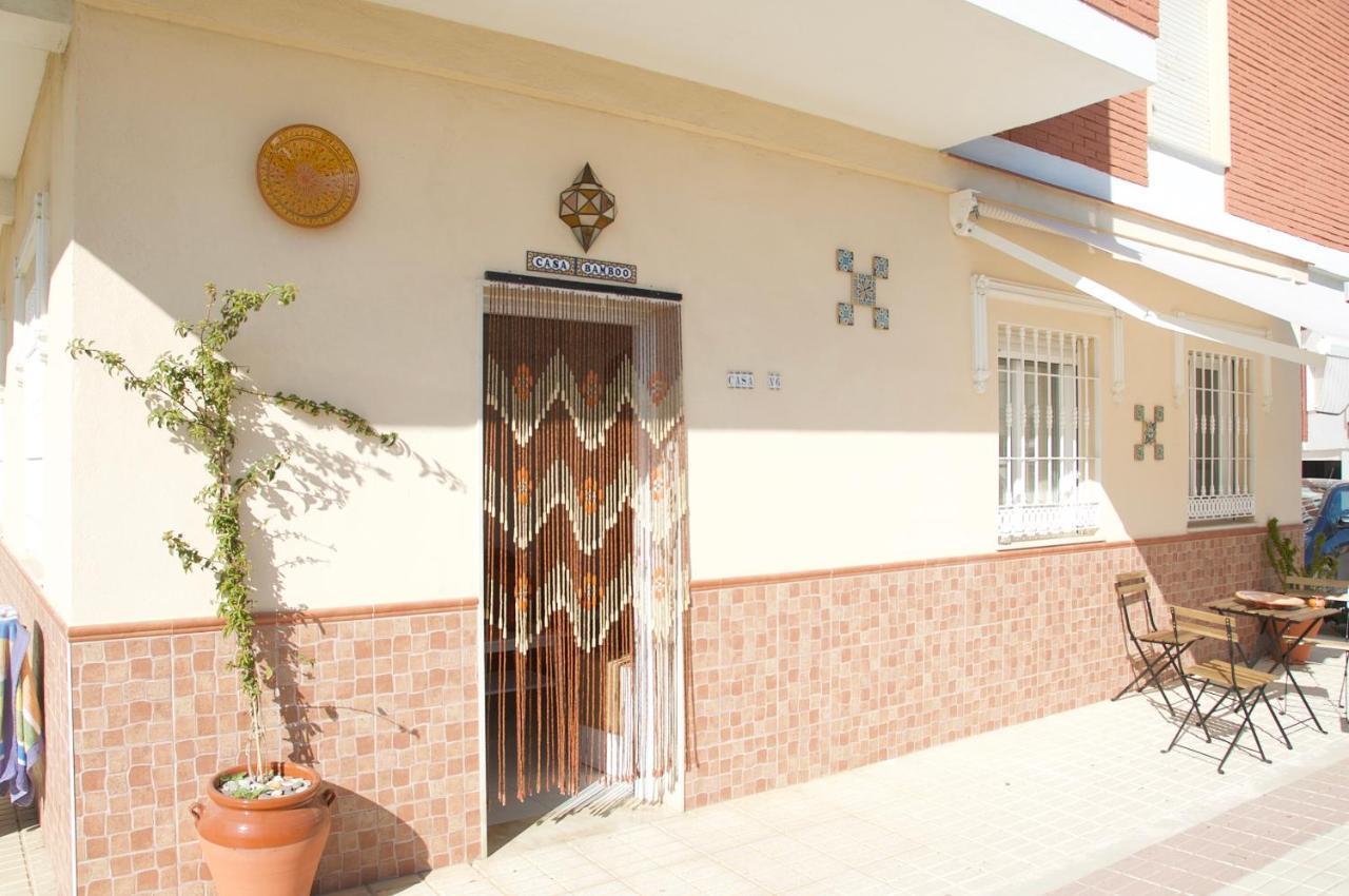 Casa Bamboo Torre Del Mar Exterior foto
